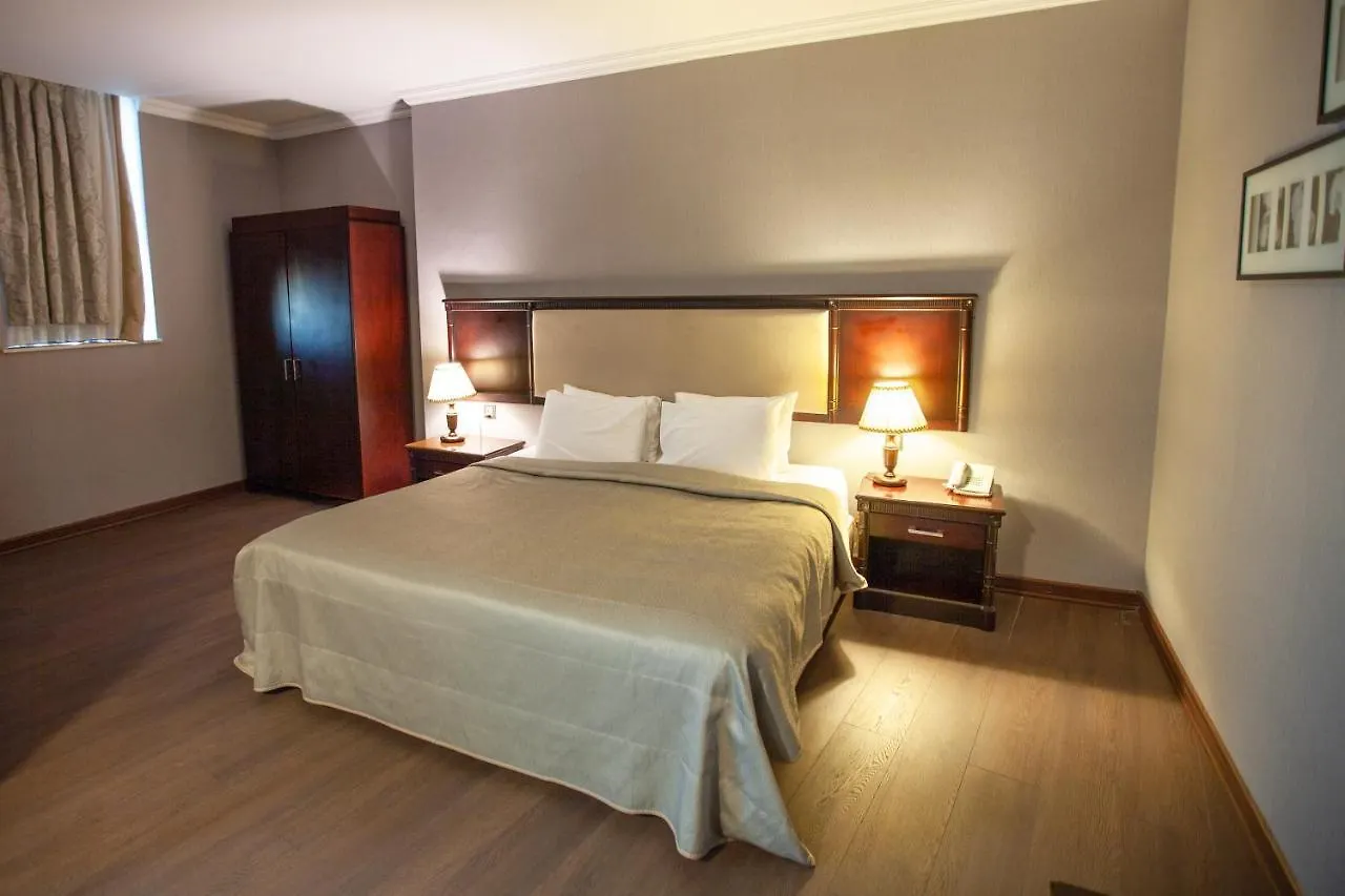 Ramada By Wyndham Baku Hotel